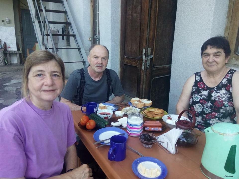 Savanna House Jvari מראה חיצוני תמונה